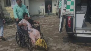 20_09_2026-stray_dog_terror_in_sarangarh_m