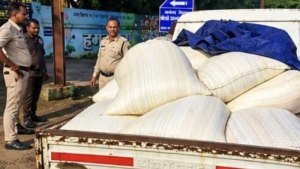 28_09_2026-durg_pds_rice_illegal_transportation_m